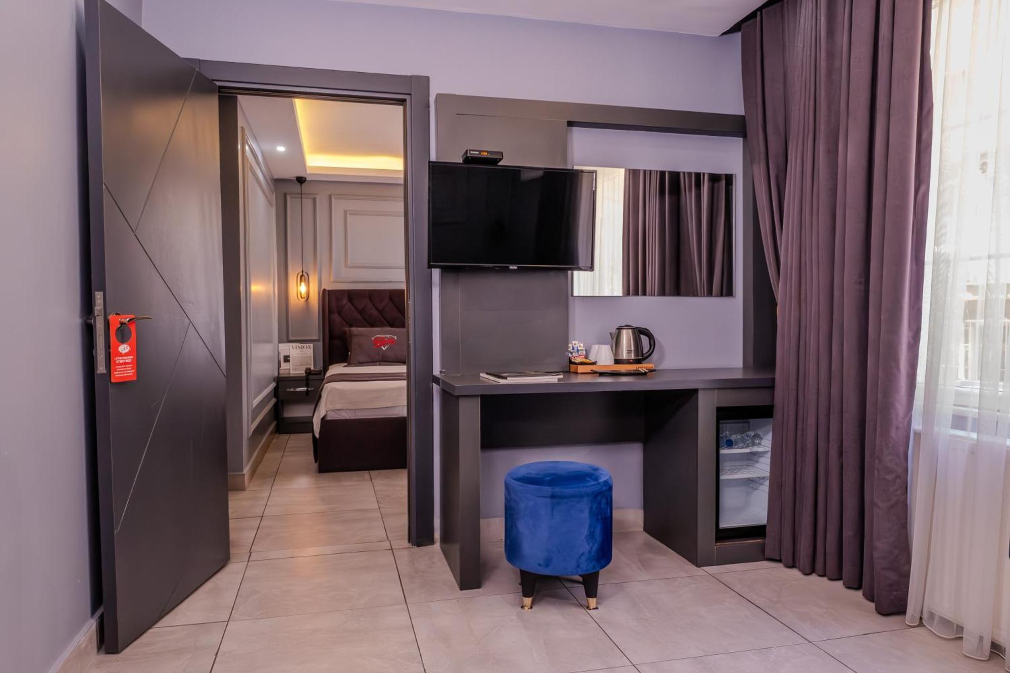 Ruby Hotel Istanbul Exterior photo